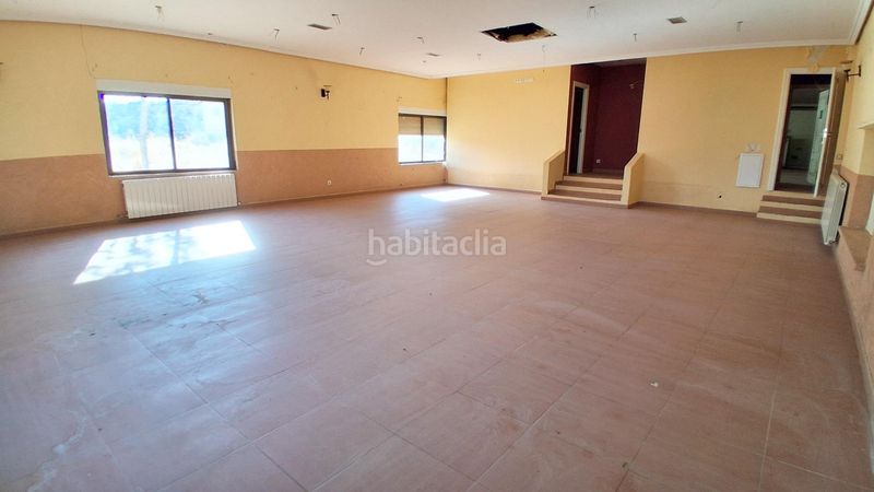 Foto 2d243ffb-af4b-46a9-986d-fb34601be293. Local comercial a Vecinos