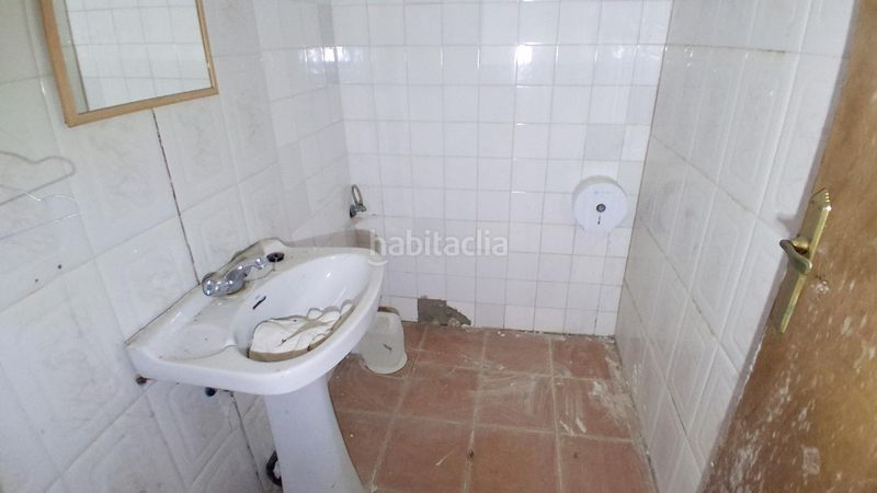 Foto 4ece1359-a000-4929-aad6-391a08a58a8d. Local comercial a Vecinos