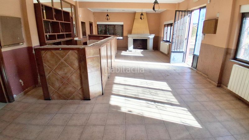 Foto 58e9f0bf-3a54-4109-ba9d-01ba9394644c. Local comercial a Vecinos