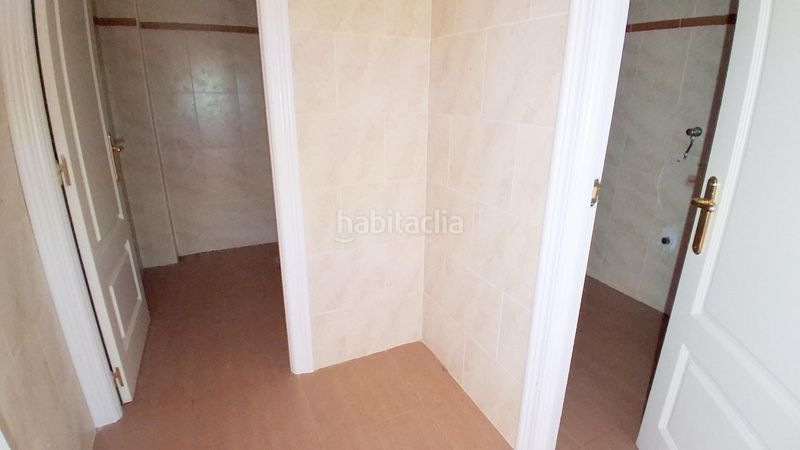 Foto 905d4bed-c9d6-46c9-9ed7-90a1a2c1ac15. Local comercial a Vecinos