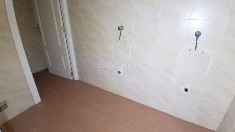 Foto 9b8f54a2-3e5d-498f-9dbb-b84172955df1. Local comercial a Vecinos