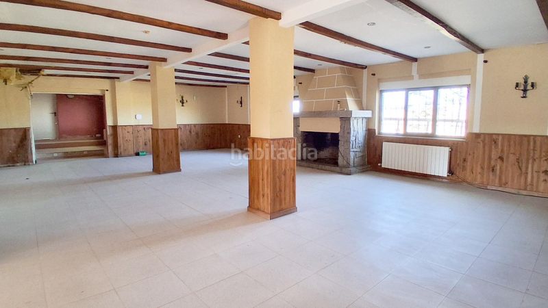 Foto c28ca12c-a68b-463c-8995-42670a9d5f80. Local comercial a Vecinos