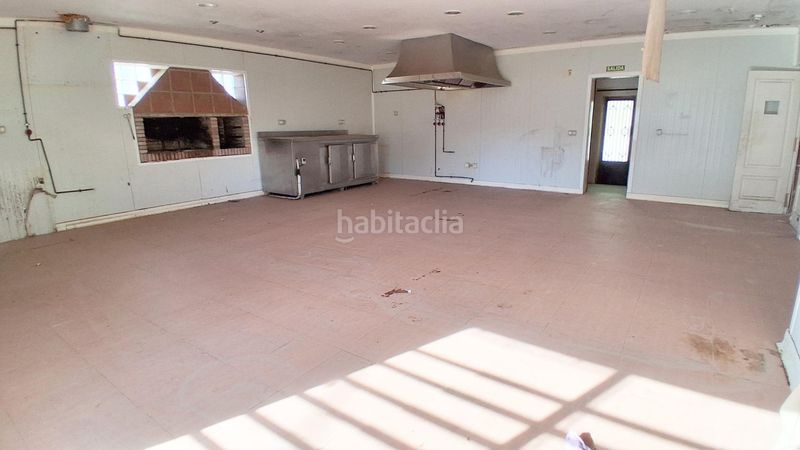 Foto f4085206-b29c-4bad-8991-4a5852dd9aae. Local comercial a Vecinos