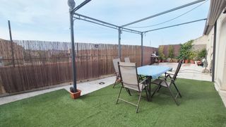 Attico in Villares de la Reina. Ático venta villares de la reina. urbis te ofrece un ático en ve