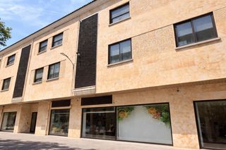 Rez-de-chaussée à Villamayor. Urbis te ofrece un piso en venta en villamayor, salamanca.