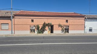 Casa a Rasueros. Casa venta rasueros. urbis te ofrece dos casas en venta en rasue