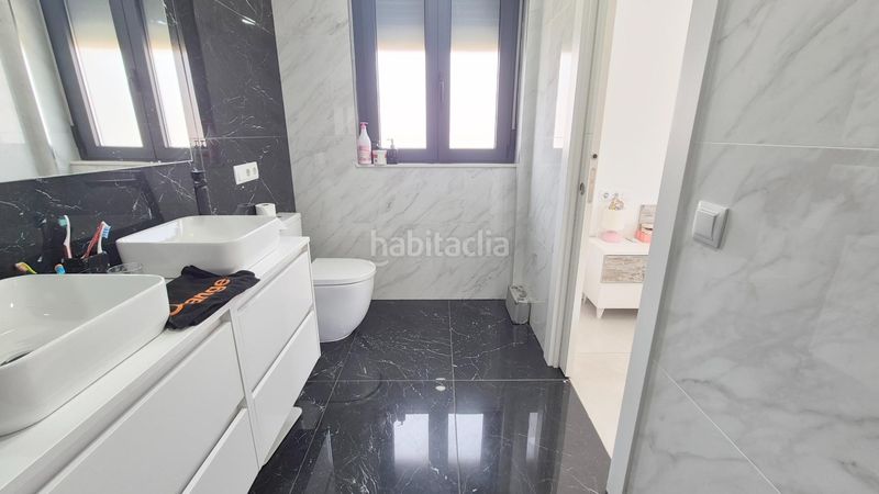 Foto d94fbb9a-c606-477a-af83-88f9a0f298b2. Xalet amb calefacció aparcament piscina a Carrascal de Barregas