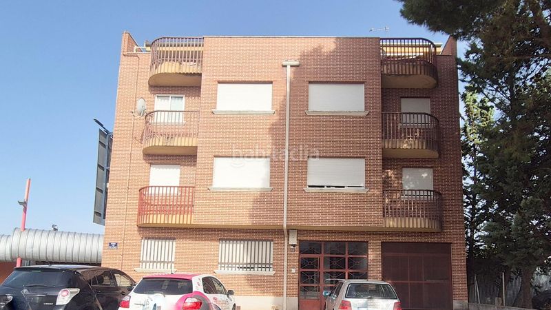 Foto d4f3b54f-165b-4e67-8c20-4aaee1522434. Dachwohnung in Villares de la Reina