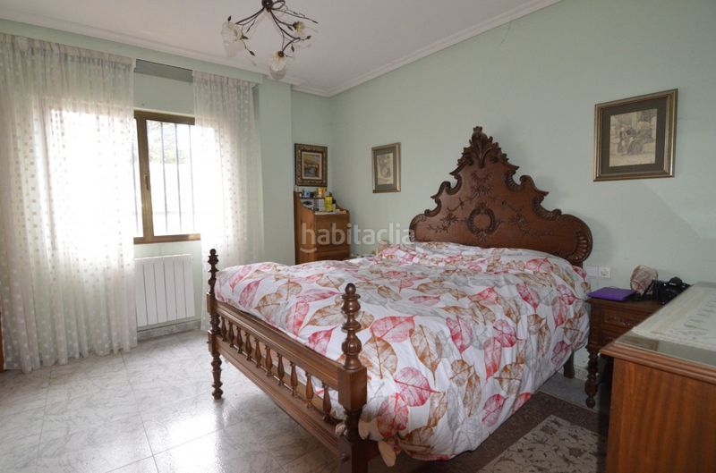 Foto 73edc587-72ec-4cf6-88a9-e93bd0cd7ffc. Xalet amb calefacció aparcament a Villamayor