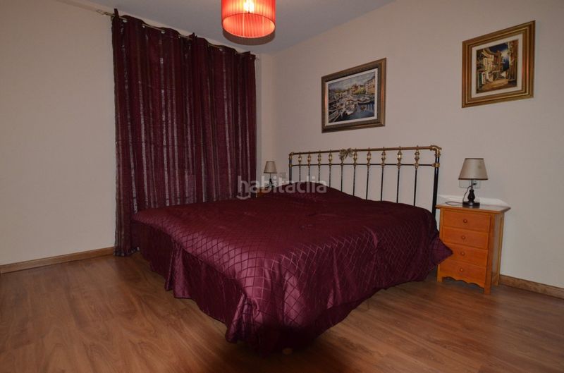 Foto d5032ec2-e601-4d85-9860-5d9cd2aa8693. Xalet amb calefacció aparcament a Villamayor