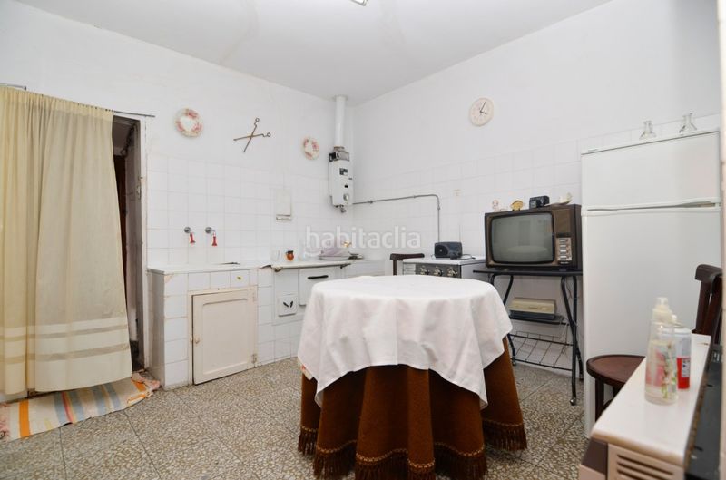 Foto 33e5bd72-ffe6-4bfe-90bc-763b84439f1c. Casa amb calefacció aparcament a Fuentesaúco