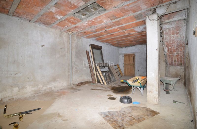 Foto 69396d2b-1dba-40fa-9276-92754b3c8c1e. Casa amb calefacció aparcament a Fuentesaúco