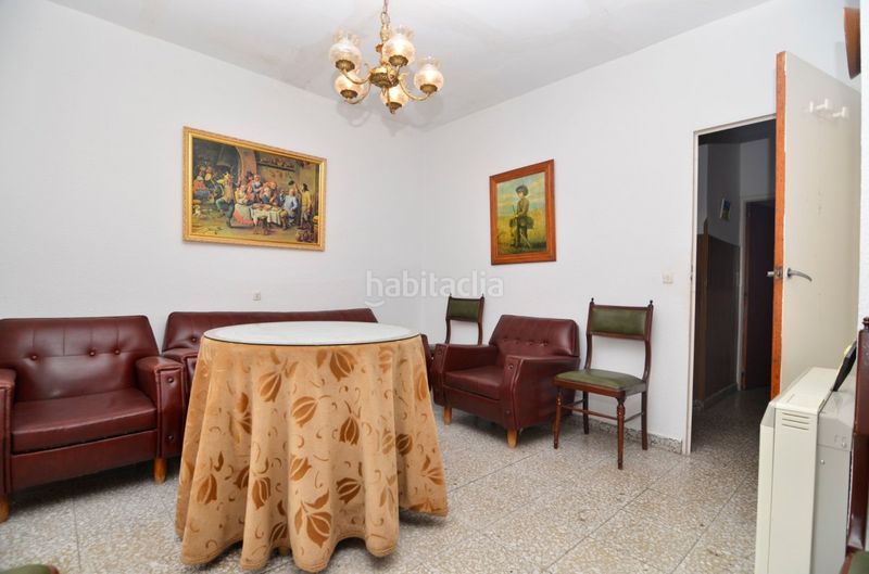 Foto 75165b43-5816-4e9f-ad7f-49df3f733cc8. Casa amb calefacció aparcament a Fuentesaúco