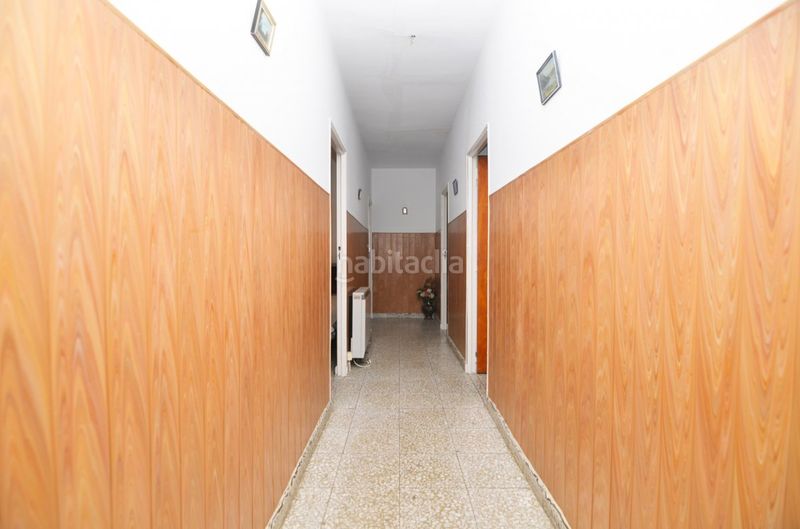 Foto d60b530d-6af9-4e21-bea8-50263b1ca4dd. Casa amb calefacció aparcament a Fuentesaúco