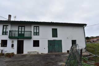 Wohngrundstück in Santillana del Mar. Casa en venta en santillana del mar