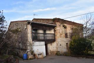 Maison jumelée à Herrerías. Venta de casa adosada en herrerias