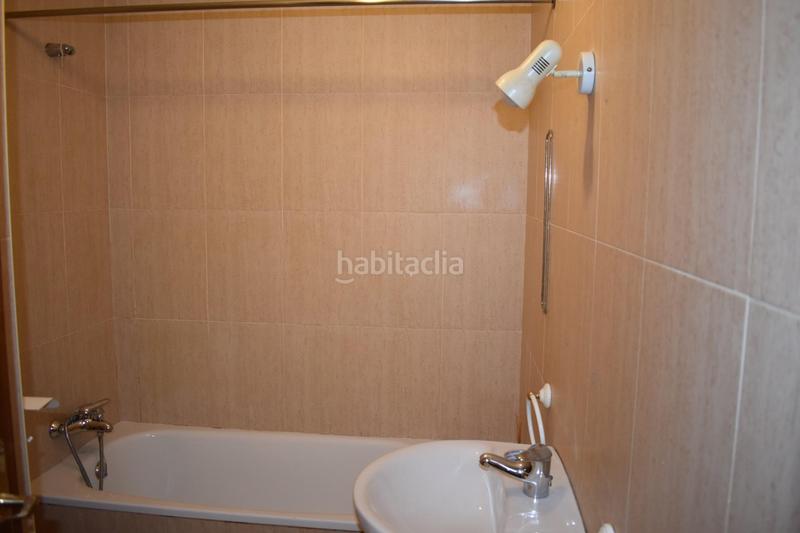 Foto 02f81a60-87c5-471d-a166-213d8f8dd978. Planta baja piso en avd los rosales, saron en Santa María de Cayón