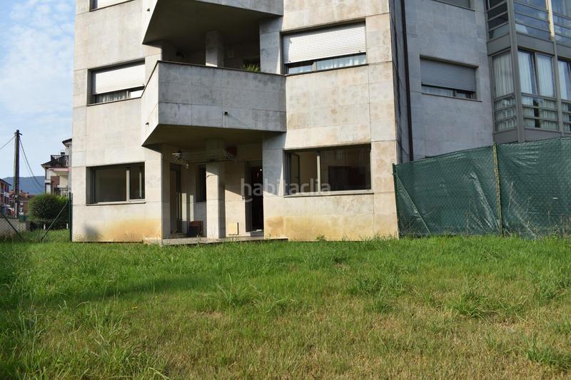 Foto f9672d63-55e0-4479-990a-2bc6a53d9662. Planta baja piso en avd los rosales, saron en Santa María de Cayón