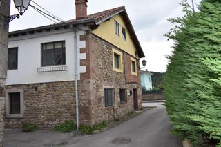 Maison jumelée à Covadonga - Campuzano - Ciudad Vergel. Se vende casa adosada en torrelavega