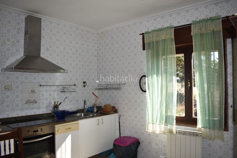 Foto 596cd2e0-8ca2-469a-bc23-45d07f86da00. Terreno residencial venta de casa en Mogro Miengo