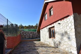 Casa in Valle de Valdebezana. Venta de casa en valle de valdebezana burgos