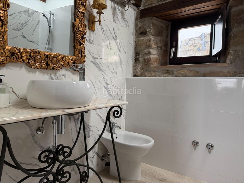 Foto be98a401-1340-4662-98a4-e2aed35adf3f. Casa adossada a Rionansa