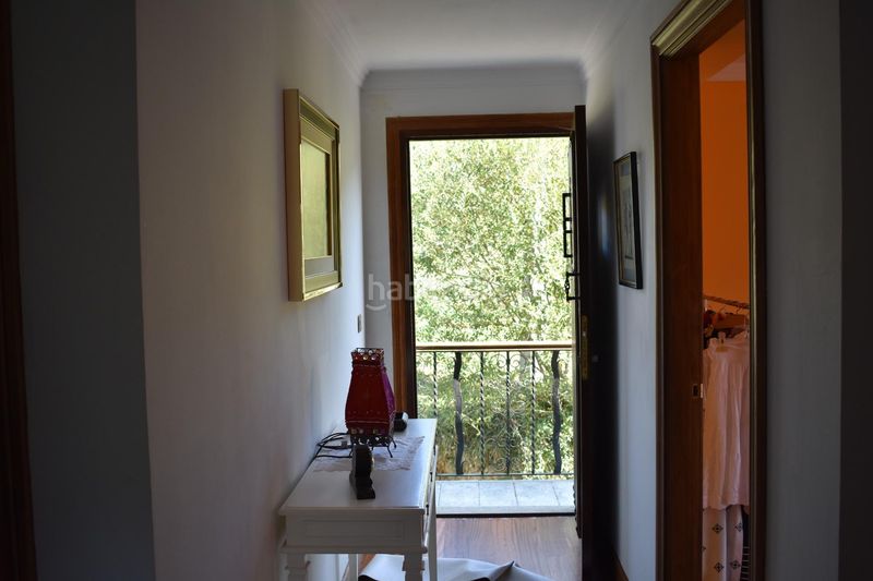 Foto ad543e29-e9b6-428a-a3d4-3722f3fb194c. Casa amb aparcament a Ribamontán al Monte