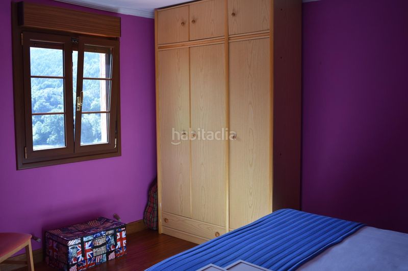 Foto c7acd08b-0b43-4fc9-8e5c-5ae22c27b0bb. Casa amb aparcament a Ribamontán al Monte