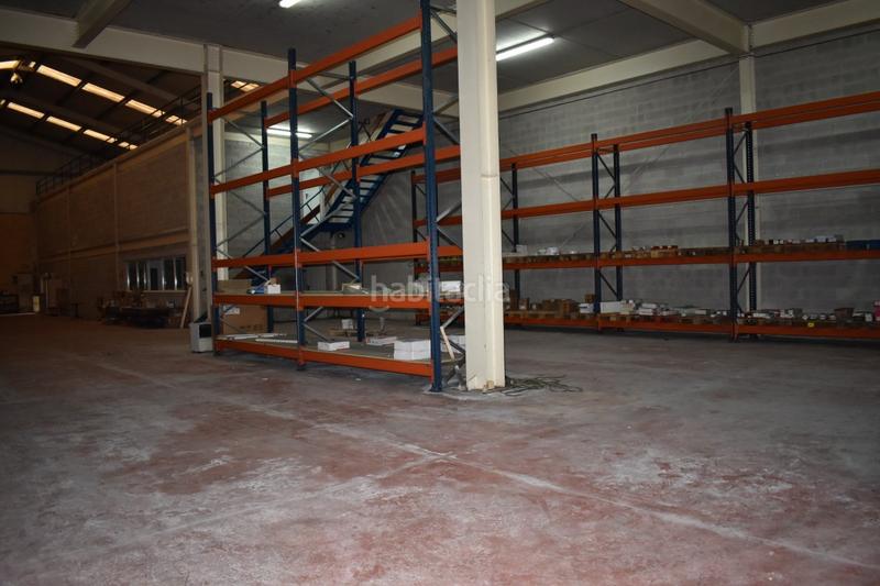 Foto 5b5ec92c-247c-4034-8305-21dd5053ed89. Nave industrial nave en venta . en Revilla Camargo