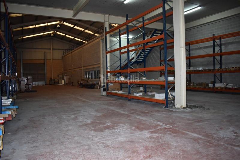 Foto 64e64881-4709-4a8a-8b34-9e156d117435. Nave industrial nave en venta . en Revilla Camargo