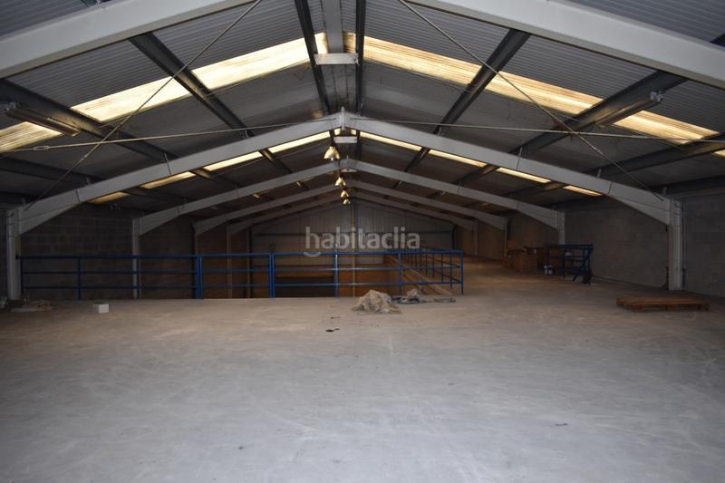 Foto 88742966-afa6-4294-a022-a5782dfc4221. Nave industrial nave en venta . en Revilla Camargo