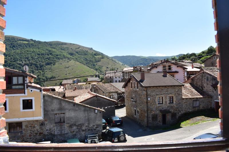 Foto 4d09bd9d-f506-4c80-9ed5-3aa6a87a1d9a. Masía venta de pensión en Rionansa