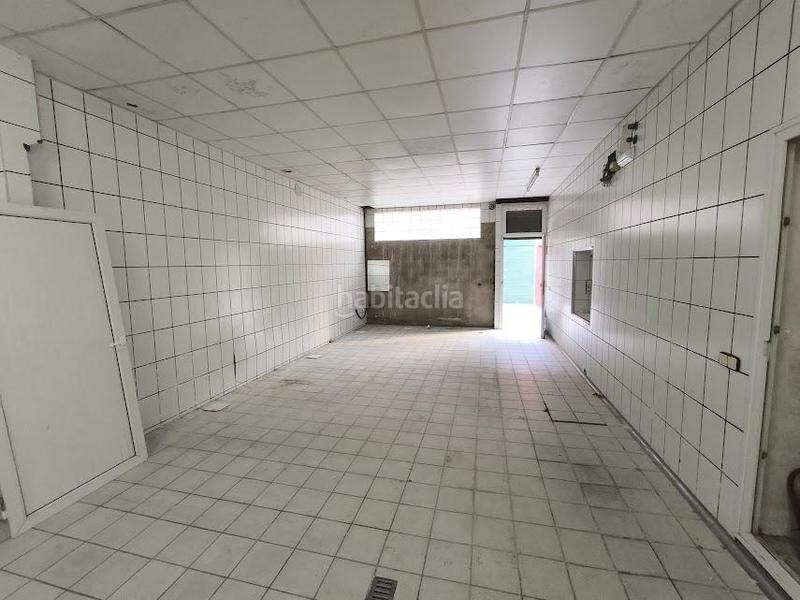 Foto 3eee83b5-7c4a-4b2e-be0a-5543353fc27a. Alquiler local comercial local con muchas posibilidades en Malgrat de Mar