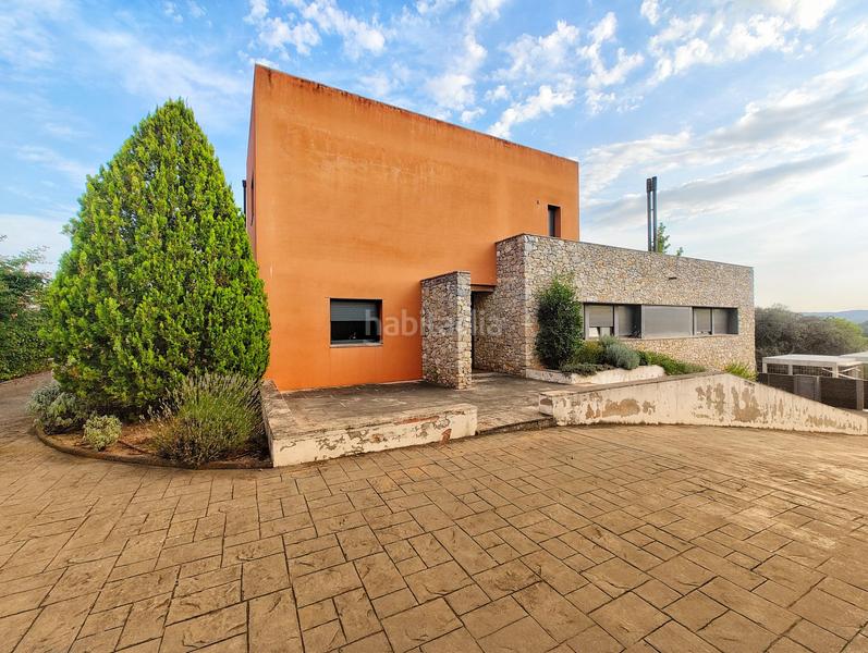 Foto 17fa8900-f2b7-4b18-bd12-aabf1258c0f8. Casa con riscaldamento parcheggio piscina in Cervià de Ter