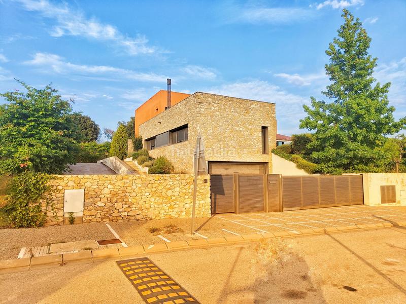 Foto 788134fb-8b4d-4516-9f23-bc657416ec5f. Casa con riscaldamento parcheggio piscina in Cervià de Ter