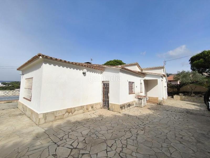 Foto a9a7ac3b-7e6f-4eed-9a53-f3944b3c1b92. Chalet with heating parking pool in Montgoda Lloret de Mar