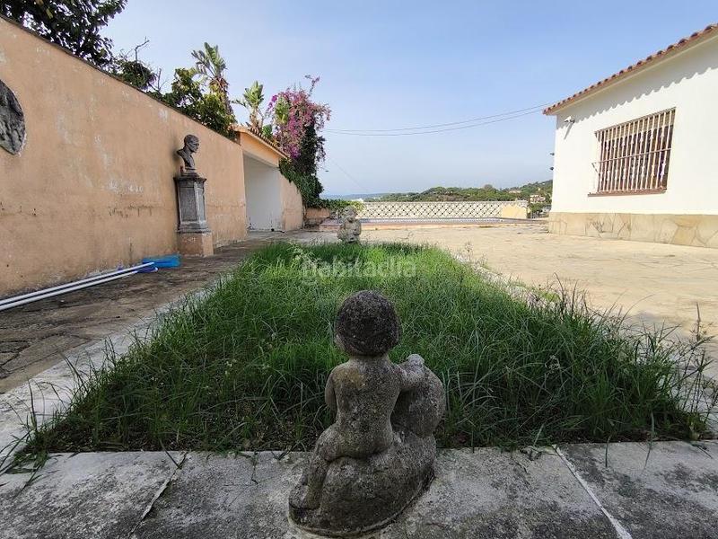 Foto b0a253c8-8f45-49ce-9677-e357240e0f04. Chalet with heating parking pool in Montgoda Lloret de Mar