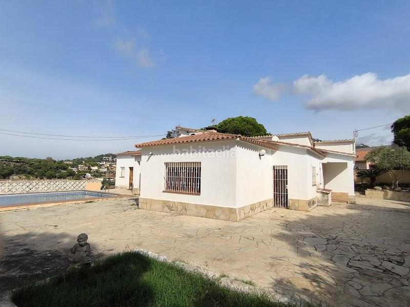 Foto e16be4e8-c055-421d-b3b8-9d6d23a87b78. Chalet with heating parking pool in Montgoda Lloret de Mar