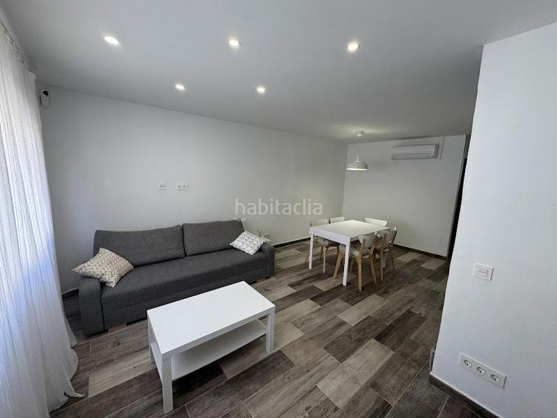 Foto eb359dc4-4125-40b1-8b1e-3e3ccbf5cfd8. Casa adossada amb calefacció aparcament a Malgrat de Mar