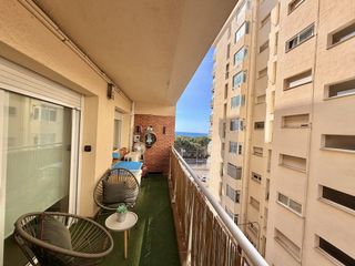 Flat in Malgrat de Mar. Piso en venta en primera linea de mar en malgrat