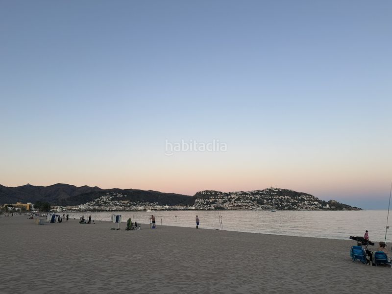 Foto 908a9585-0b78-403a-9d2d-4ba6390572d1. Pis amb calefacció aparcament a Santa Margarida Roses