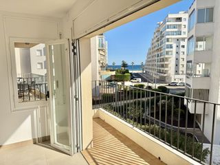 Etagenwohnung in Santa Margarida. Piso en 2da linea de mar en santa margarida roses