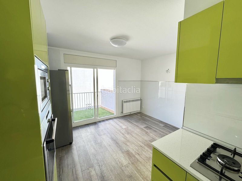 Foto b98d2754-bd21-4952-a6d7-32f415550dd3. Casa adossada amb calefacció aparcament a Santa Susanna