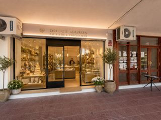 Miete Geschäftsraum in Fages de climent 14. Alquiler de local en zona comercial empuriabrava