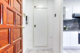 Studio in Moxó - Sant Mori. Planta baja en empuriabrava con vistas al canal
