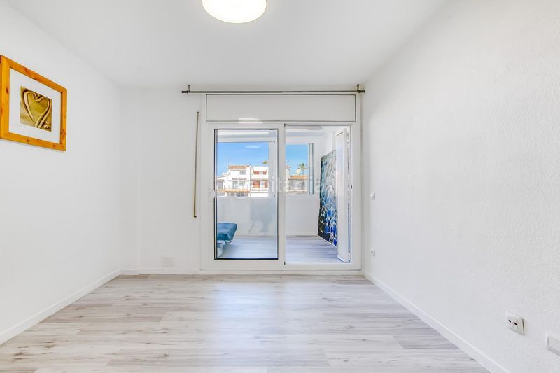 Foto d2e0e9b0-2425-46ad-b0fa-d19e5d558a62. Studio in Moxó - Sant Mori Empuriabrava