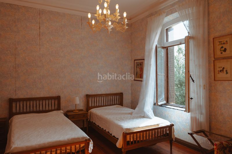 Foto b4ee0d59-d573-4b43-95cd-7485ddc97ea0. Casa amb xemeneia aparcament a Cerezo - Aspla - Torres Torrelavega