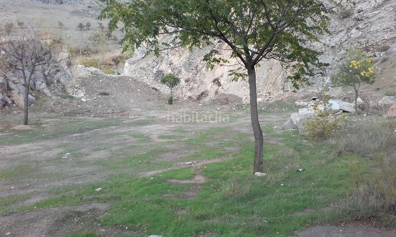 Foto 0d3d6cd2-dda0-436d-8db5-9ce327609f88. Finca rústica a calle de julio romero de torres 13 a Atarfe