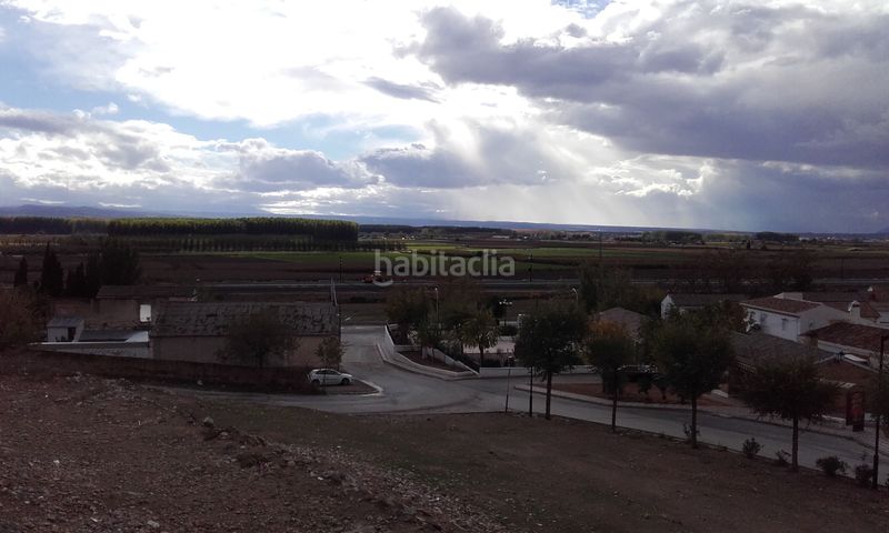 Foto ed21b0b2-96da-461c-8c55-29ec64db047c. Finca rústica a calle de julio romero de torres 13 a Atarfe
