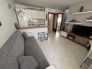 Appartement  Carrer de la flor natural. Ático duplex completamente exterior